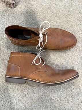 Steve Madden Tan Leather Chelsea Boots